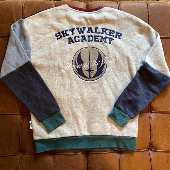 Disney Star Wars Our Universe Skywalker Academy Sweatshirt and Sweat Pants Set - Picture 11 of 14